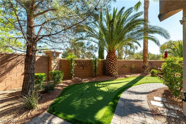 1041 Baronet Drive, Las Vegas, NV 89138