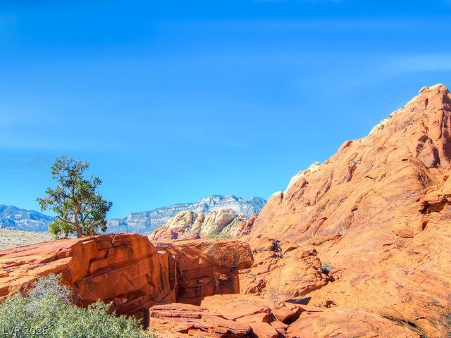 1041 Baronet Drive, Las Vegas, NV 89138