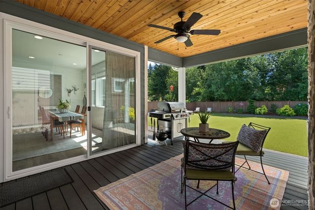 2324 48th Street Ct NW, Gig Harbor, WA 98335