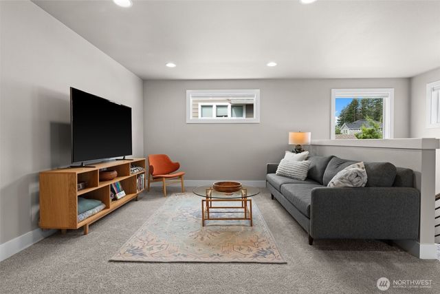 2324 48th Street Ct NW, Gig Harbor, WA 98335