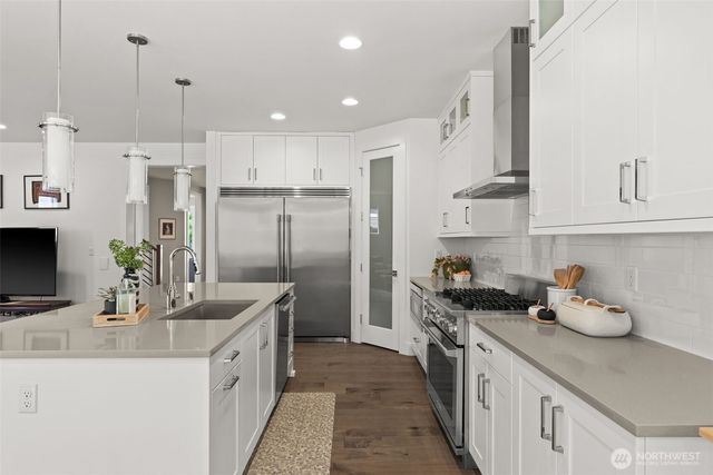 2324 48th Street Ct NW, Gig Harbor, WA 98335