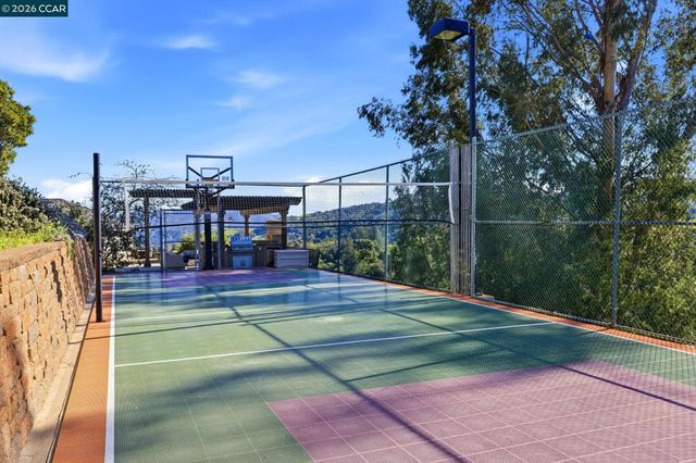 1603B Reliez Valley Road, Lafayette, CA 94549