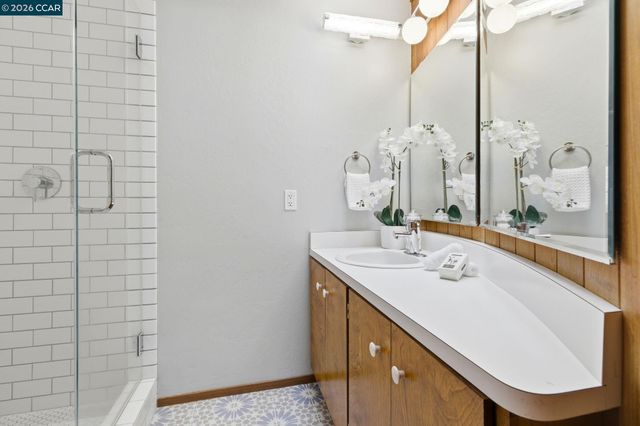 1603B Reliez Valley Road, Lafayette, CA 94549