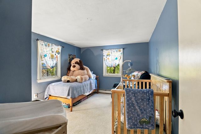 5 Ragged Hill Rd, Milford, MA 01757