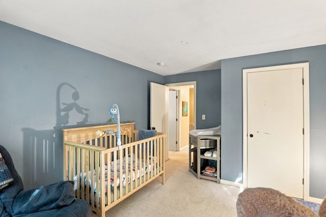 5 Ragged Hill Rd, Milford, MA 01757