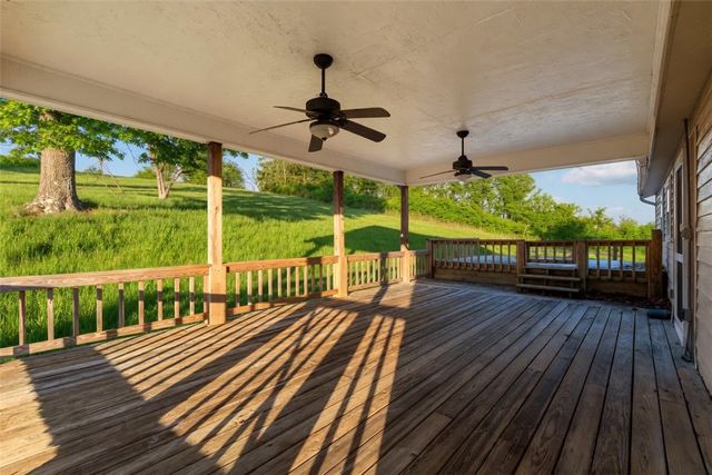 109 New Orchard Dr, Frazer, PA 15084