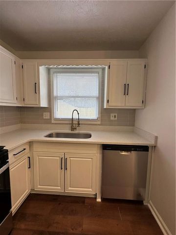 2293 Wellington Circle, Lithonia, GA 30058