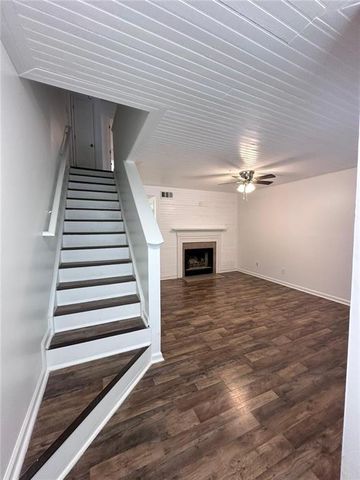 2293 Wellington Circle, Lithonia, GA 30058