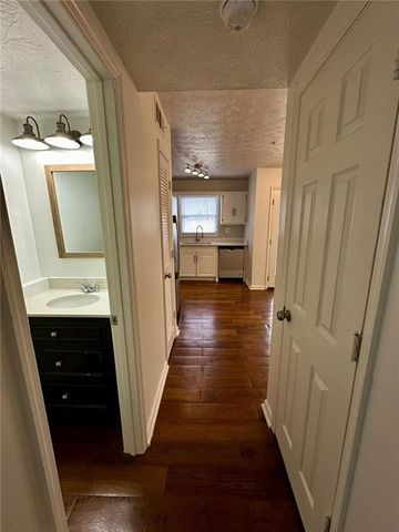 2293 Wellington Circle, Lithonia, GA 30058