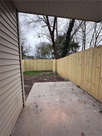 2293 Wellington Circle, Lithonia, GA 30058