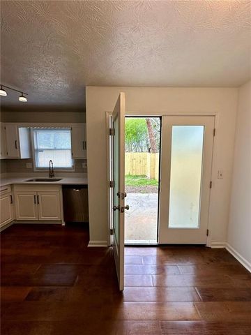 2293 Wellington Circle, Lithonia, GA 30058