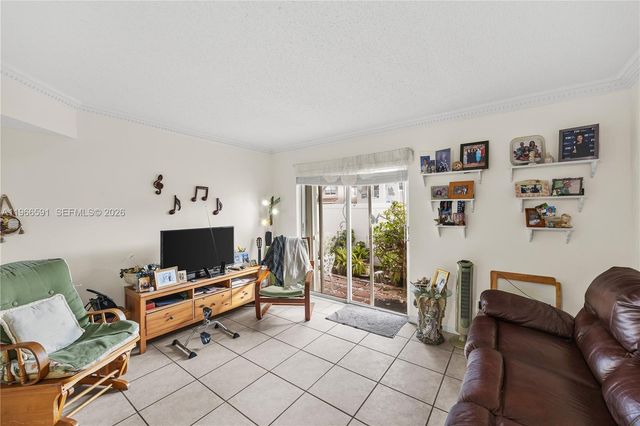 12627 SW 54th St, Miramar, FL 33027