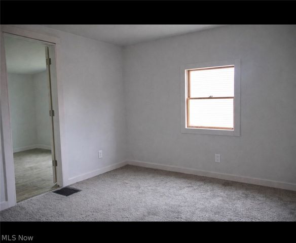 232 Howard Street, Medina, OH 44256