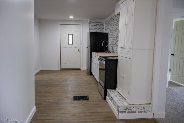 232 Howard Street, Medina, OH 44256