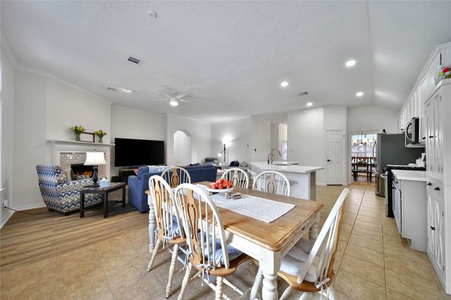 18510 Bluewater Cove Drive, Humble, TX 77346