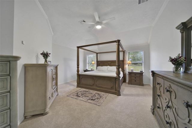 18510 Bluewater Cove Drive, Humble, TX 77346