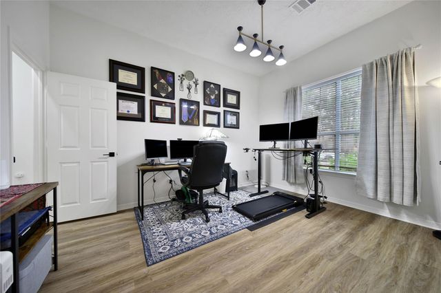 18510 Bluewater Cove Drive, Humble, TX 77346