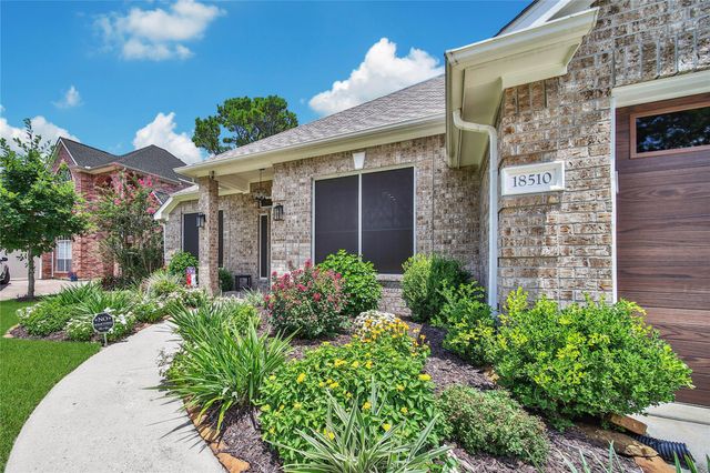 18510 Bluewater Cove Drive, Humble, TX 77346