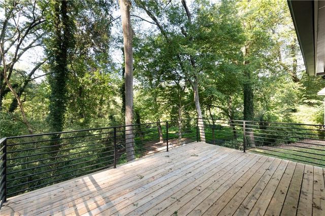 3621 Wood Valley Court NE, Brookhaven, GA 30319