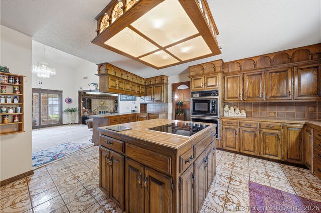 403 Quail Creek Road, Cleveland, OK 74020