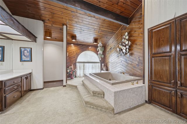 403 Quail Creek Road, Cleveland, OK 74020