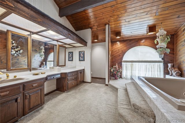 403 Quail Creek Road, Cleveland, OK 74020