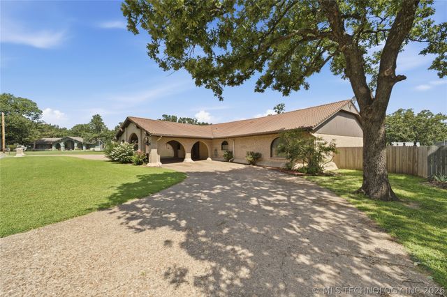 403 Quail Creek Road, Cleveland, OK 74020