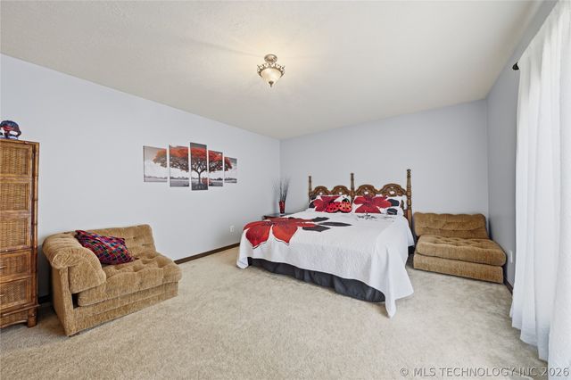 403 Quail Creek Road, Cleveland, OK 74020