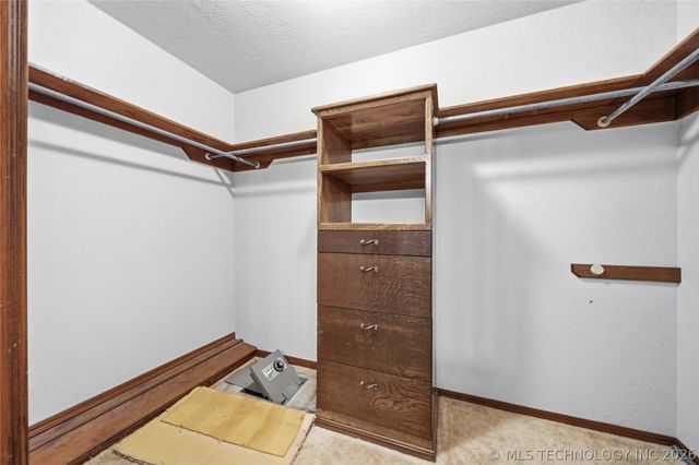 403 Quail Creek Road, Cleveland, OK 74020
