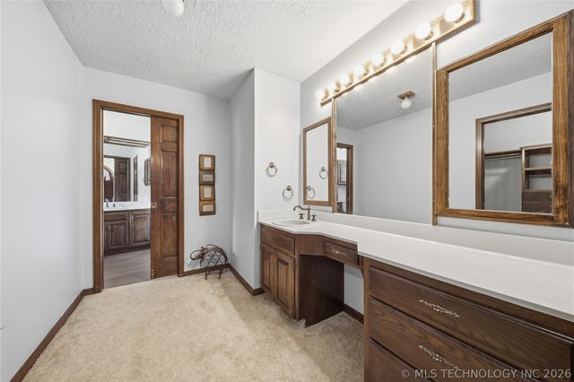 403 Quail Creek Road, Cleveland, OK 74020