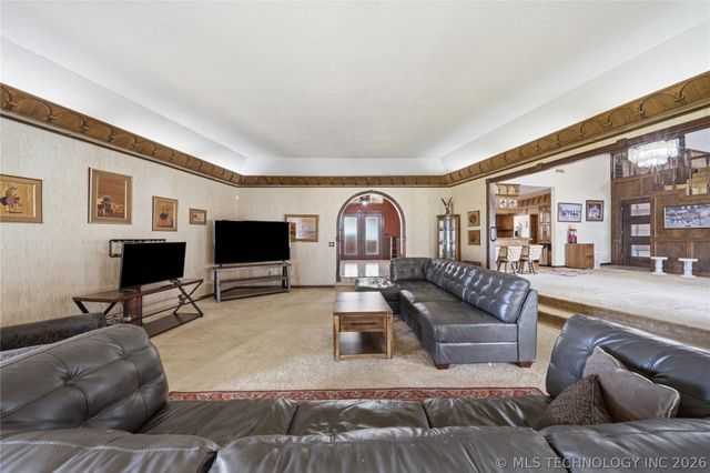 403 Quail Creek Road, Cleveland, OK 74020