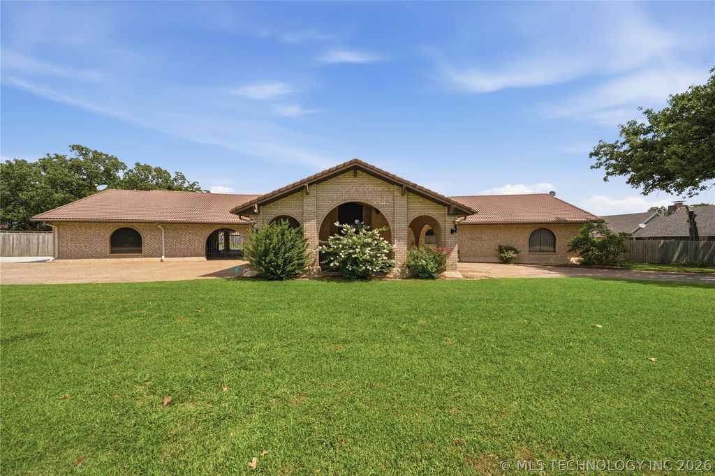 403 Quail Creek Road, Cleveland, OK 74020