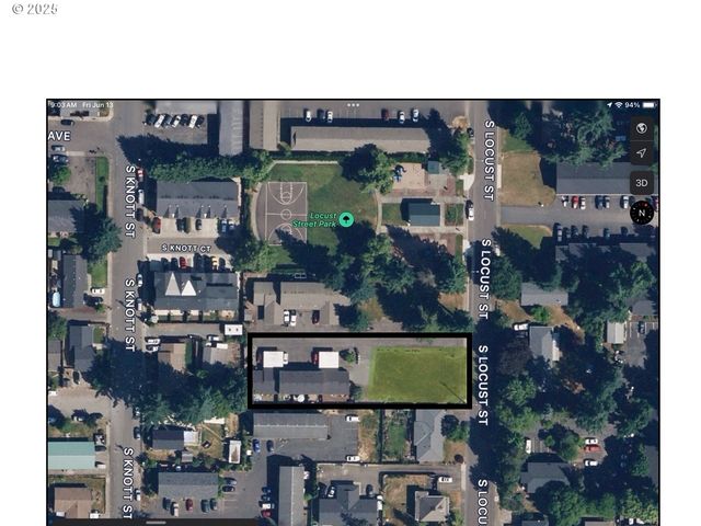 323 S LOCUST St, Canby, OR 97013