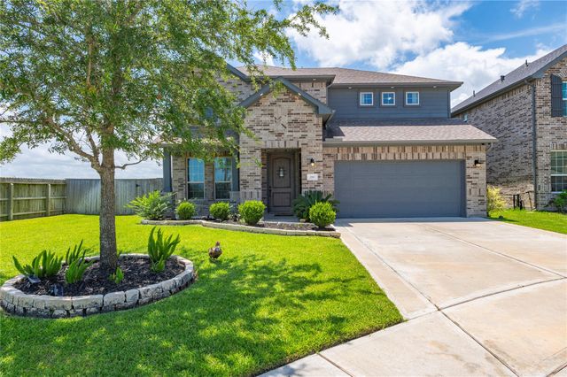 288 Kara Mist Court, La Porte, TX 77571