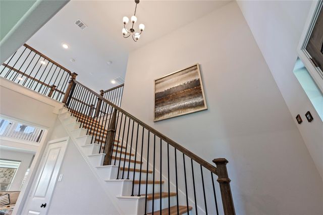288 Kara Mist Court, La Porte, TX 77571