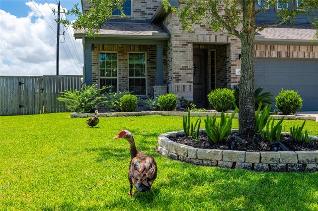 288 Kara Mist Court, La Porte, TX 77571