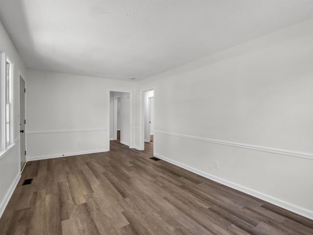 453 Lucerne Drive, Spartanburg, SC 29302