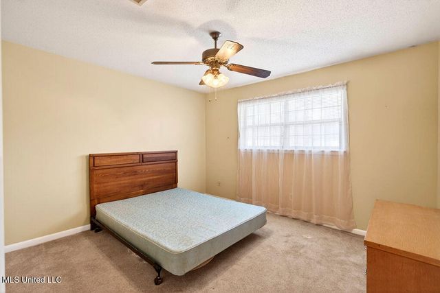 796 Sharon Hills Drive, Biloxi, MS 39532