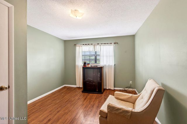 796 Sharon Hills Drive, Biloxi, MS 39532