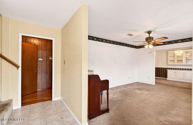 796 Sharon Hills Drive, Biloxi, MS 39532