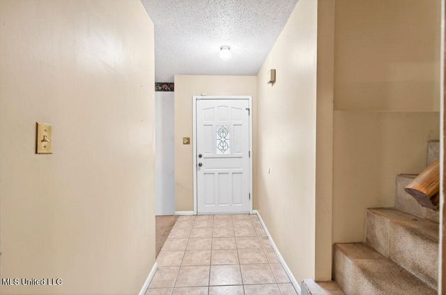 796 Sharon Hills Drive, Biloxi, MS 39532