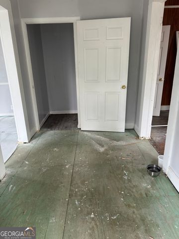 318 E 2nd Avenue, Tennille, GA 31089