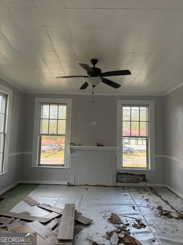 318 E 2nd Avenue, Tennille, GA 31089