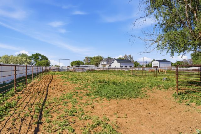 5144 W 4525 S, Hooper, UT 84315
