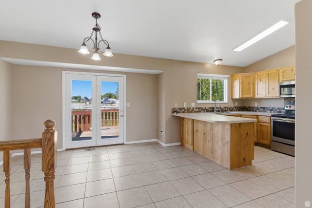 5144 W 4525 S, Hooper, UT 84315