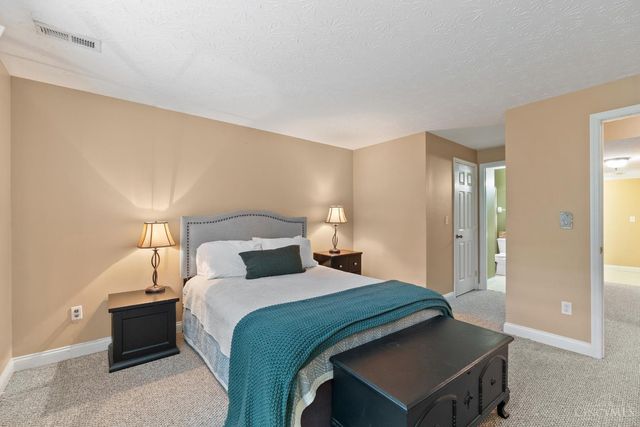 3806 Heritage Pointe Boulevard, Deerfield Twp., OH 45040