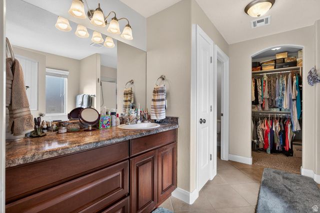 981 N PAINTED CLOUD PL, Washington, UT 84780