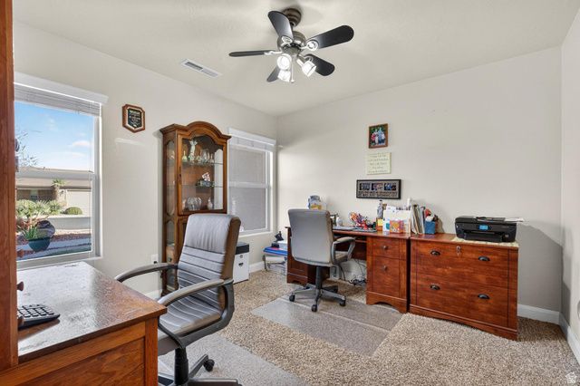 981 N PAINTED CLOUD PL, Washington, UT 84780