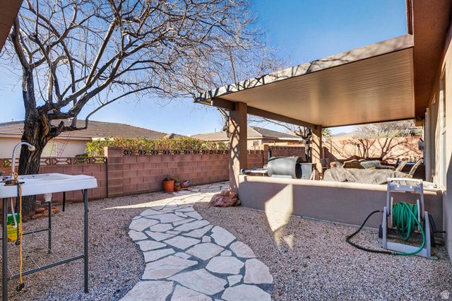 981 N PAINTED CLOUD PL, Washington, UT 84780