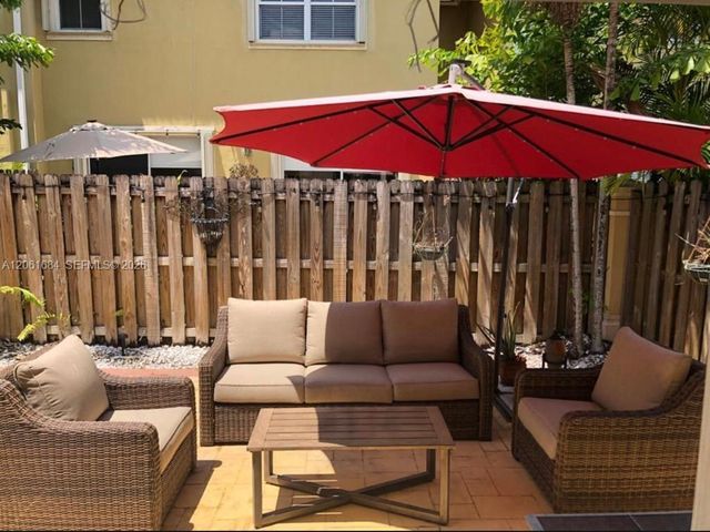 11814 SW 137th Path, Miami, FL 33186